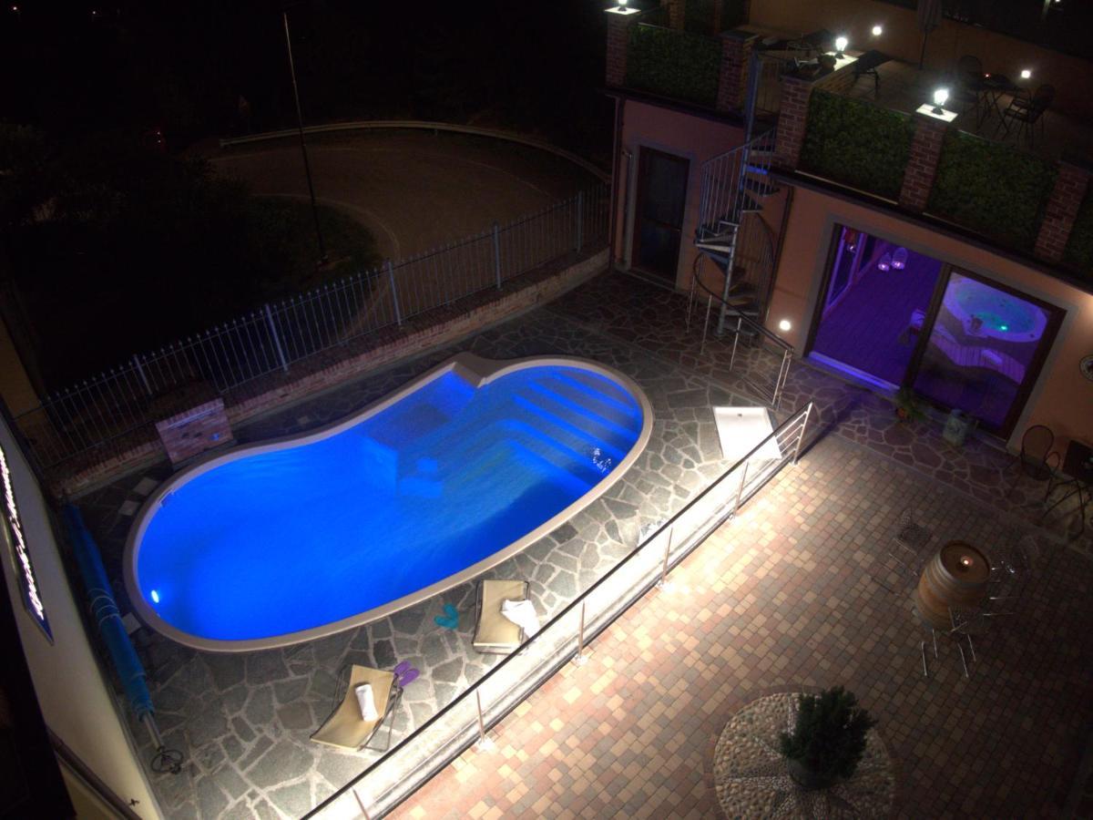 Rocche Di Montexelo - Green Key Apartments & Spa Monticello d'Alba Εξωτερικό φωτογραφία